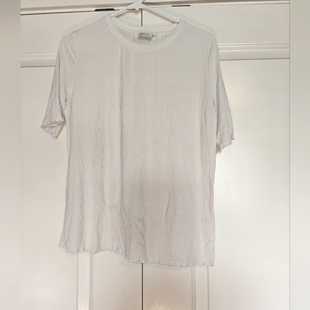 White Ribbed Tee